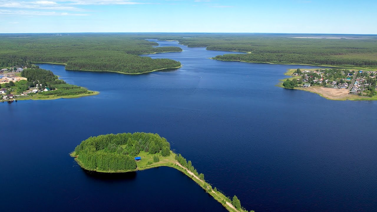 Остров Зеленый, расположенный на Большом Кирсинском пруду.
